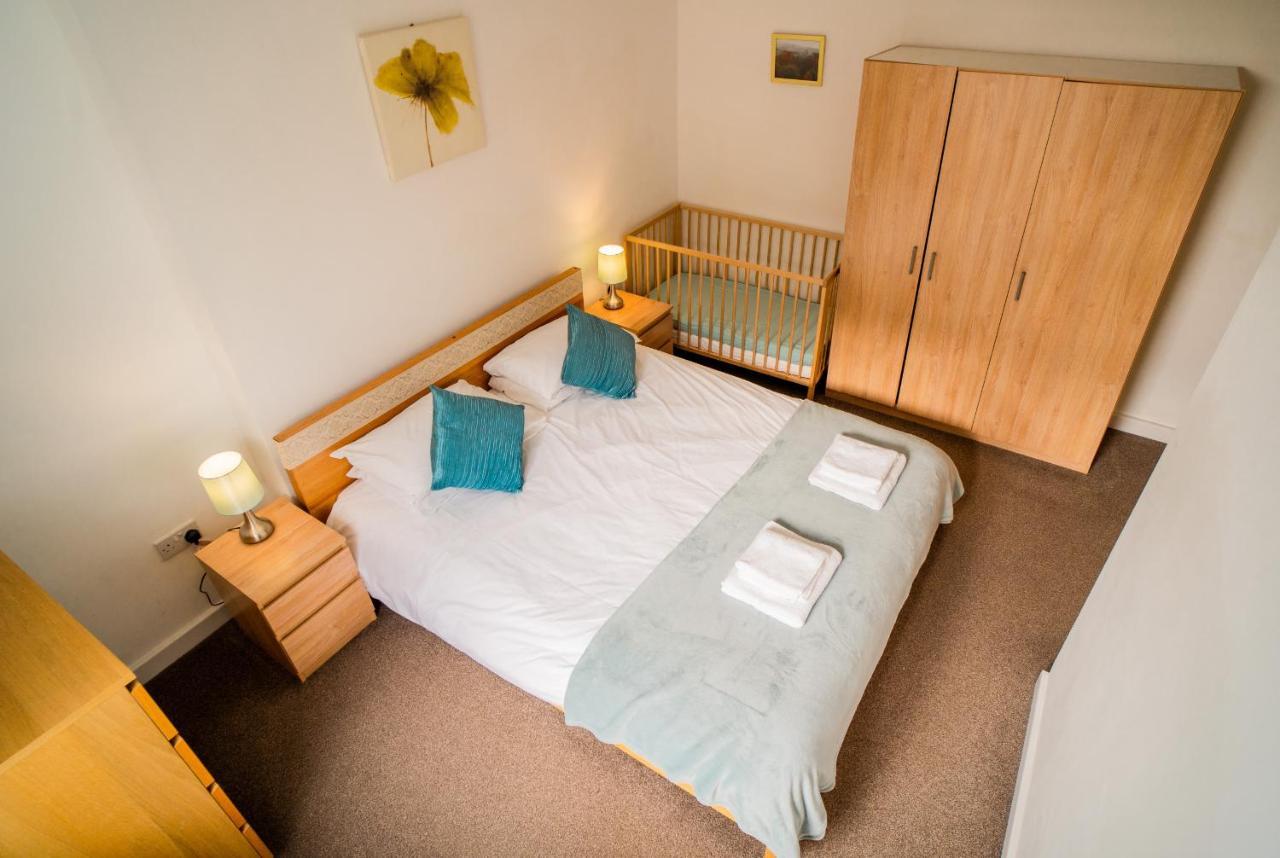 The Torrs Apartments New Mills Bagian luar foto